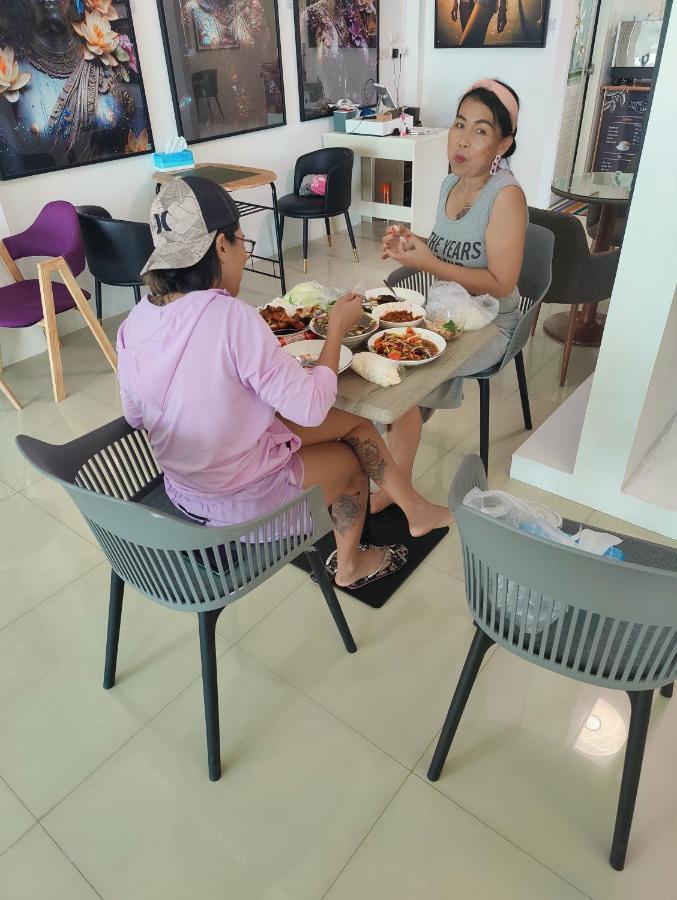Cafe Nana Hotel Nong Prue Buitenkant foto